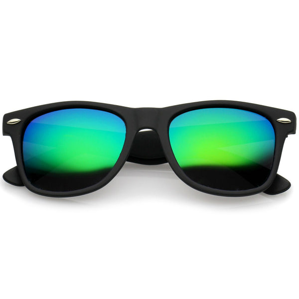 Black Sunglasses Classic Frame for Men and Women Color Mirror Lens (Green)